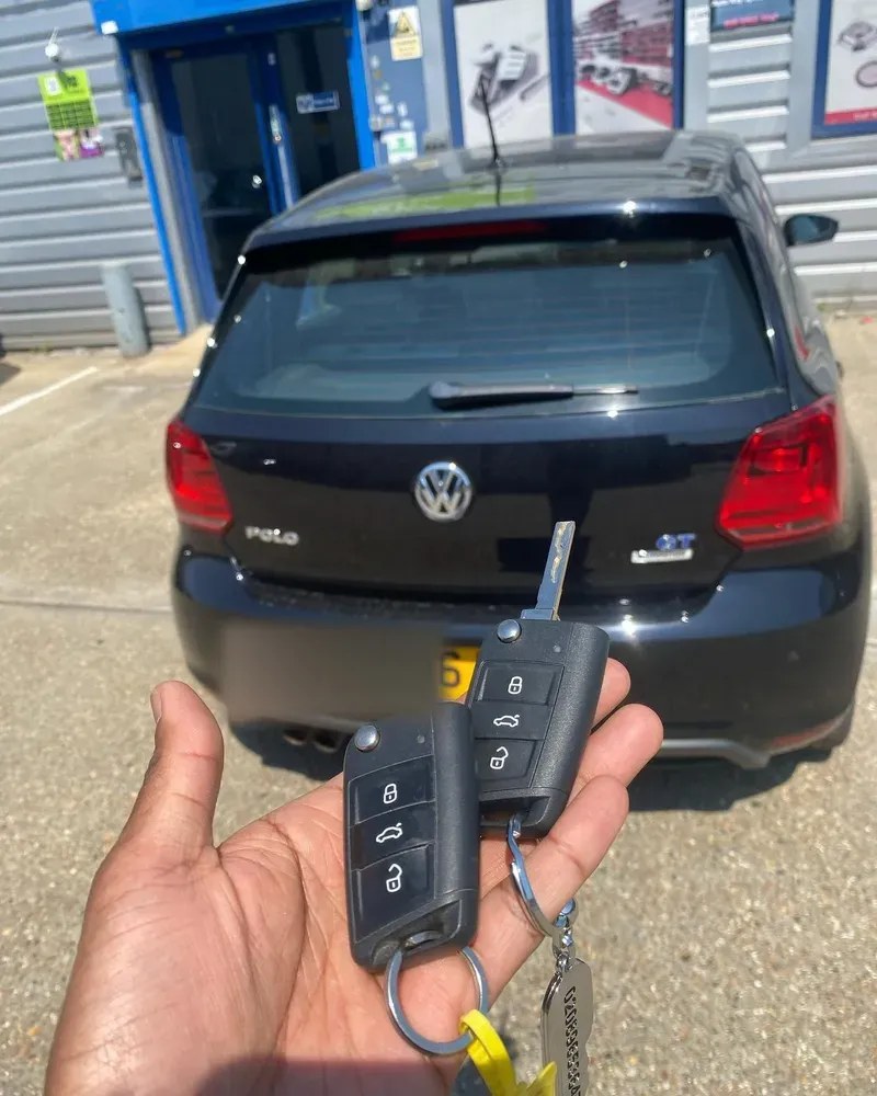 Car key fobs cut and coded for customers across Essex