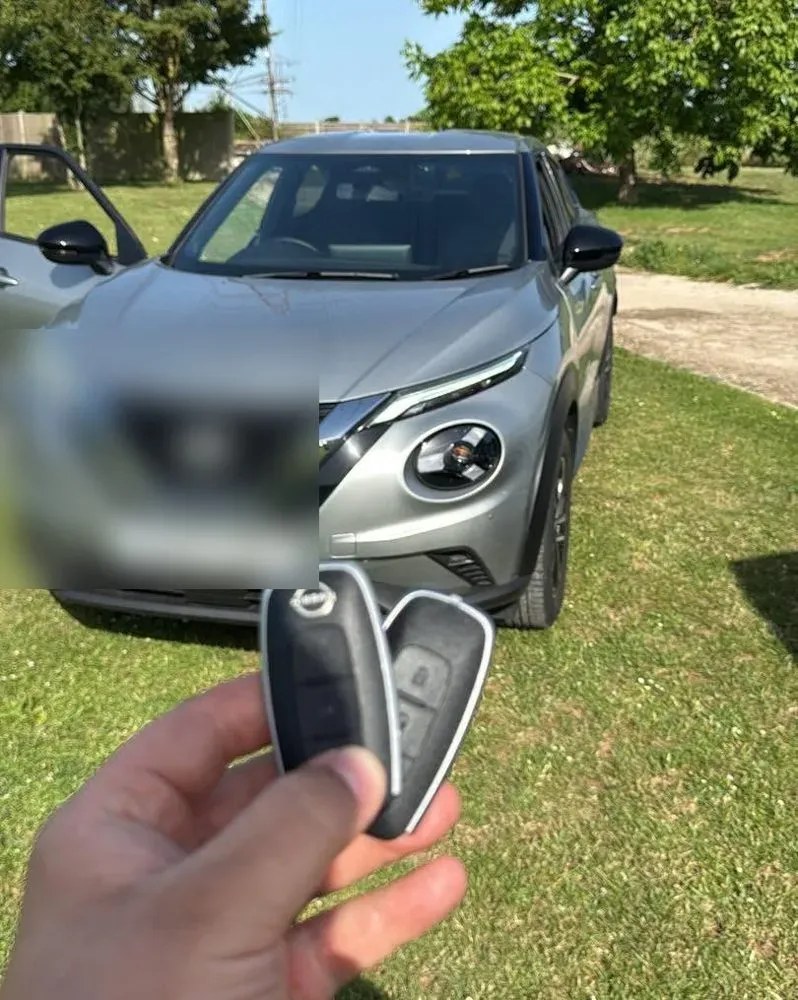 New Nissan Juke key handed over after coding in Essex